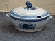 Large soup tureen in Tranquebar No 920. 
In good condition. Measures: Length 36 cm and height 21 cm.  
5000m2 showroom.