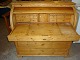 Bureau of pine from the years around 1850 in good condition 5000 m2 showroom
