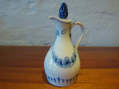 B&G Small jug with lid.
H: 15cm
5000m2 Showroom.