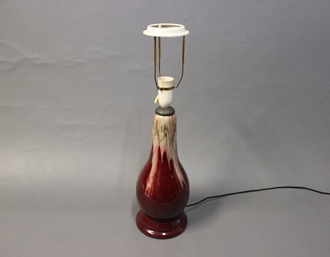 Tablelamp  with dark red glaze from Michael Andersen