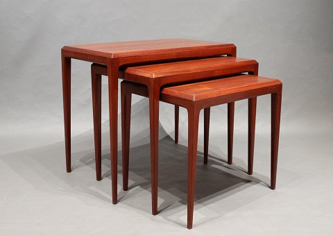 A set of nesting tables in teak by Johannes Andersen and Silkeborg Furniture 
factory.
5000m2 showroom.