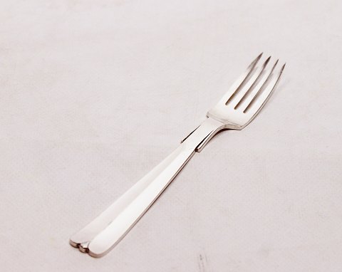 Lunch fork in Heritage silver no. 7 by Hans Hansen.5000m2 showroom.