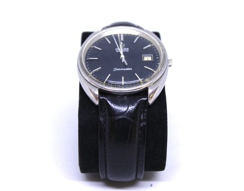 Omega quartz Seamaster armbåndsur med schweizisk urværk og dato viser.5000m2 udstilling.