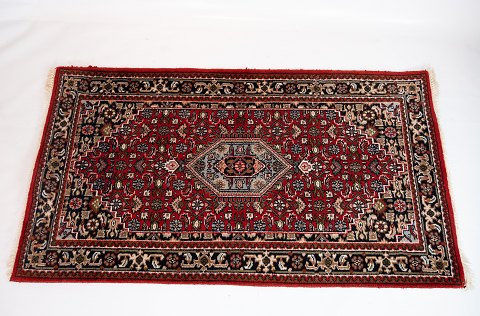 Oriental carpet, in great vintage condition.
5000m2 showroom.
