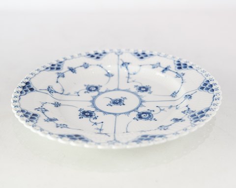 Blue fluted lace lunch plate, no.: 1/1085 by Royal Copenhagen. 
5000m2 showroom.