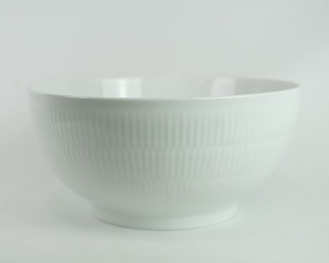 Royal Copenhagen, white fluted bowl, Arnold Krog, Ø24
Great condition
