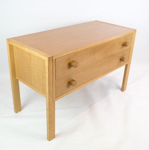 Oblong chest of drawers, Danish furniture design, 1960Great condition