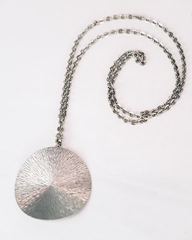 Necklace - With Tin Jewelry - Silver Chain - Jørgen Jensen - Pewter - 1960s
Great condition
