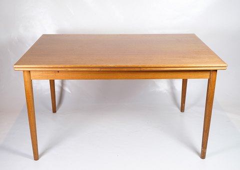 Dining Table With Extension - Teak - Danish Design - 1960s
Great condition
