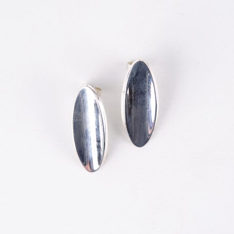 Ovale ørestikker - Hans Hansen - Sterling Sølv - No 427
