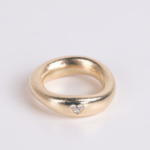 item no: 645996