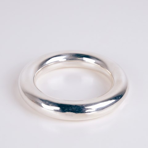 item no: 646032