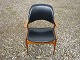 Hvilestol i teaktræ med sort læder dansk design fra 1960érne 
5000 m2 udstilling