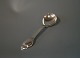 Compote spoon no. 6 by Evald Nielsen, hallmarked silver.
5000m2 showroom.