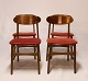 A set of four dining room chairs in teak and upholstered with red fabric, of 
danish design from the 1960s.
5000m2 showroom.