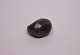 Kraftig ring i oxideret 925 sterling sølv med sorte sten, stemplet Minos.
5000m2 udstilling.