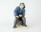 Porcelain figure of the old fisherman from Skagen, no.: 2370, by Bing and 
Grøndahl.
5000m2 showroom.
