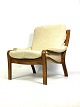 Easy chairs in rosewood and upholstered with light fabric, of Danish design from 
the 1960s.
5000m2 showroom.
Great condition
