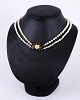 Necklace, pearl necklace of cultured pearls, cream-colored pearlsGreat condition