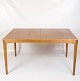 Dining table - Oak - Tappede Collections - Henry W. Klein - Bramin - 1960s
Great condition
