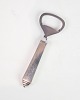 Bottle Opener - No 271 - Sterling Silver & Steel - Pyramid Series - Harald 
Nielsen - Georg Jensen
Great condition
