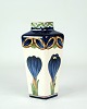 Square Vase - Model 1044/102 - Earthenware - Decorated With Tulips - Hand 
Painted - Aluminia
Great condition
