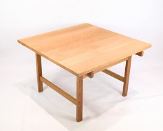 Hans J. Wegner