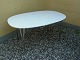 Piet hein/Bruno mattsson super ellipse udtræksbord i hvid laminat. 150 cm langt 
,1 m bred minus udtræksplader
5000 m2 udstilling