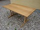 Borge Mogensen shaker table in oak l: 180 * 82 with 2 leafs able set, appears as 
new 5000 m2 showroom