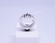 Tredelt ring af 925 sterling sølv med zirkoner.5000m2 udstilling.
